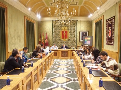 Designadas 585 personas para componer las mesas electorales en la ciudad de Cuenca 