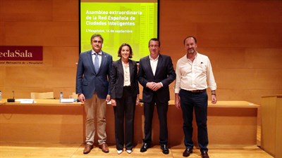 Mariscal asiste a la Asamblea Extraordinaria de la Red Española de Ciudades Inteligentes en L`Hospitalet de Llobregat