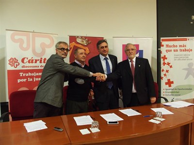 El Ayuntamiento de Cuenca firma un acuerdo con Alter Ego, Cáritas y Cruz Roja para favorecer la contratación digna de las empleadas de hogar en la provincia de Cuenca 