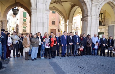 El Ayuntamiento de Cuenca se solidariza con Francia y condena los atentados 