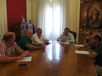 Mariscal se reúne con la Agrupación Provincial de Hostelería y Turismo para abordar temas de interés común