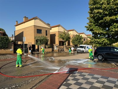 El Ayuntamiento de Cuenca continúa la Campaña de Limpieza Intensiva en Buenavista, Fuente del Oro y Cañadillas