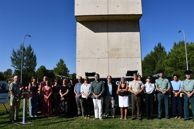 El Ayuntamiento de Cuenca homenajea a las víctimas del terrorismo con un emotivo acto