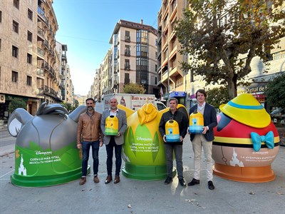 La magia del reciclaje de vidrio vuelve a tomar las calles de Cuenca con iglús de Ecovidrio tematizados por Disneyland Paris