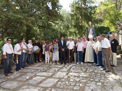 El alcalde aplaude la recuperación de la Romería en honor a San Julián y anima a la Hermandad a que continúe celebrándola
