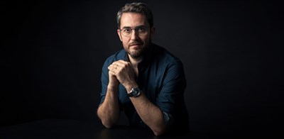 Máximo Huerta estará en Aguirre el 8 de abril para presentar su último libro ‘Mamá está dormida’