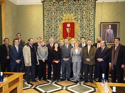 Cinco embajadores se dan cita en el Ayuntamiento de Cuenca