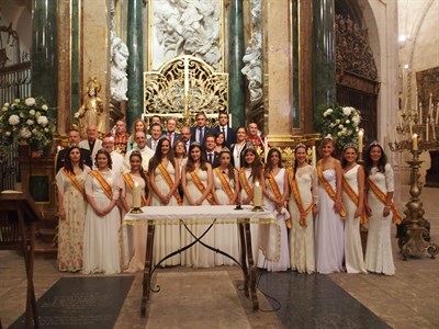 La Corporación Municipal y las Damas de San Julián asisten a la misa del Patrón en la Catedral