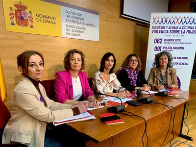 Unidad institucional en torno al Día Internacional contra la Violencia de Género en Cuenca