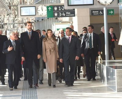 Los Príncipes de Asturias hacen parada en Cuenca para inaugurar la estación del AVE “Fernando Zóbel”