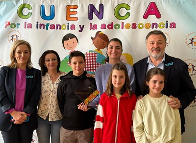 El Consejo Municipal de Infancia y Adolescencia reconoce al colegio Ramón y Cajal en su 90 Aniversario 