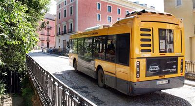 El Ayuntamiento ahorrará 21.600 euros mensuales modificando el servicio de autobuses