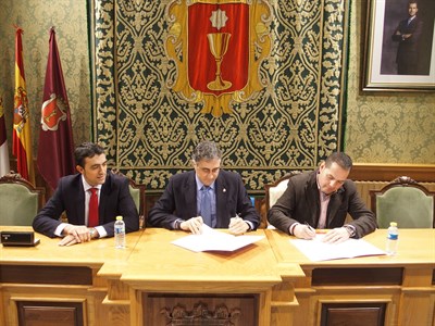 El Ayuntamiento de Cuenca contribuye a dinamizar el comercio en la ciudad