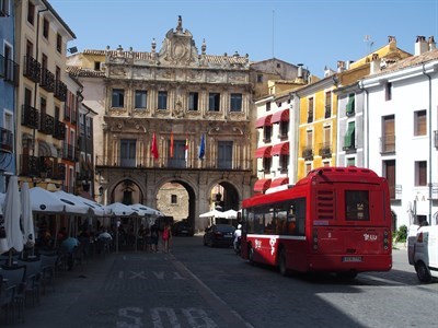 Restricciones de tráfico y modificaciones en el autobús urbano con motivo de la procesión del Corpus Christi este domingo 