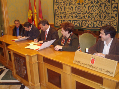 Ayuntamiento y Cámara renuevan el convenio que promociona el comercio interior