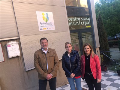 El alcalde visita el Centro Concilia, un recurso gratuito a disposición de las madres y padres trabajadores de Cuenca 