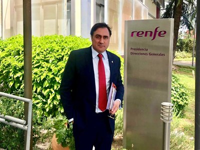 Ayuntamiento y Renfe firman un convenio para la promoción turística de Cuenca y del transporte por ferrocarril  