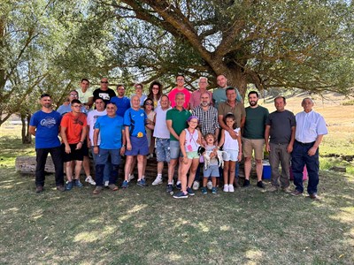 El Ayuntamiento visita las ganaderías de la provincia junto con la recién creada asociación La Vaquilla de San Mateo de Cuenca