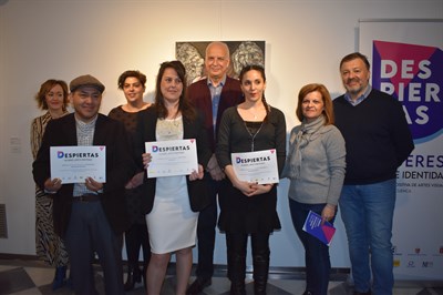 Irene Cano, Pablo Guillermo Tapia y Paula Segarra, premios de la exposición ‘Despiertas: Mujeres, arte e identidad