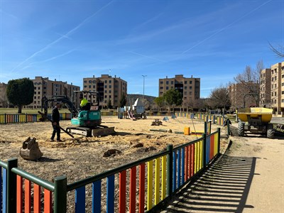 En marcha las obras para la instalación de la nueva área infantil de Las Cañadillas