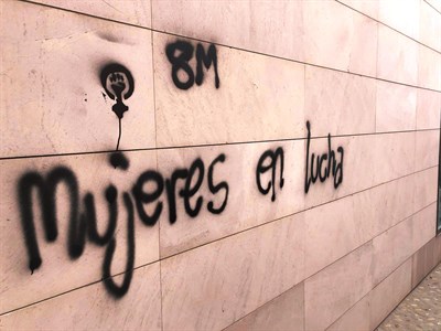 El Ayuntamiento lamenta los ataques al patrimonio con pintadas en espacios protegidos de la ciudad