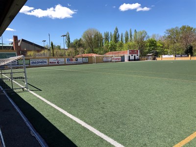 El Ayuntamiento adjudica la iluminación deportiva de los campos de fútbol Joaquín Caparrós, Obispo Laplana y Tiradores