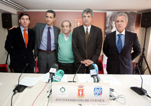 El presidente de la Federación Española de Fútbol apoya la candidatura de Cuenca a la Capitalidad Cultural Europea