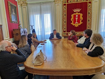 El Ayuntamiento de Cuenca recibe el Sello SIE “por su compromiso con la excelencia turística”