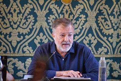 Dolz subraya el “extraordinario descenso” de la deuda municipal, que se habrá reducido en un 75 por ciento al final de 2026