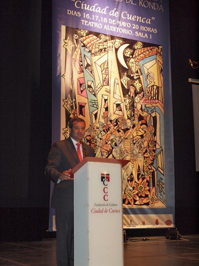 El alcalde inaugura el V Certamen de Mayos y Canciones de Ronda “Ciudad de Cuenca”