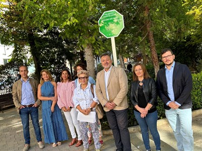 El Parque de San Julián, primer ‘Espacio Sin Humo’ de la ciudad fruto de la colaboración entre el Ayuntamiento y la AECC Cuenca