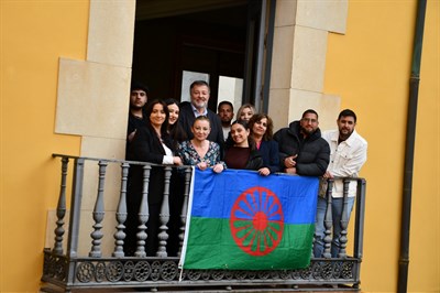 El Ayuntamiento de Cuenca se une a la conmemoración del Día Internacional del Pueblo Gitano