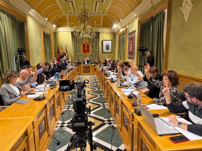 El polideportivo El Sargal pasará a llamarse Isidoro Gómez Cavero en reconocimiento a su labor en el mundo deportivo y el balonmano