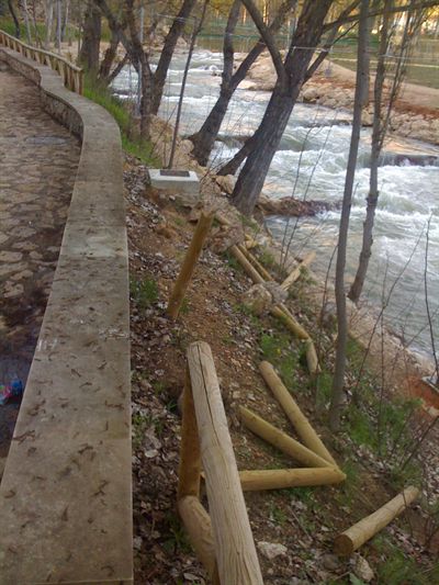 Los vándalos provocan destrozos en el Parque Fluvial valorados en más de 3.000 euros