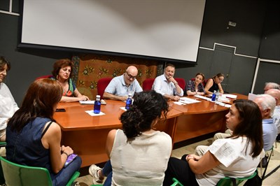 Javier Pérez ‘El Mañanero’ y el Área de Servicios Sociales de Diputación serán reconocidos en el acto del Día de las Personas Mayores el próximo lunes