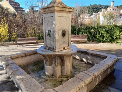 Las fuentes de la ciudad van quedando a punto tras los trabajos de limpieza y desinfección realizados 