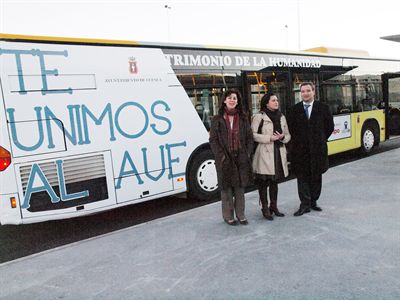 Primer viaje del autobús de la Línea 12 que une la estación de autobuses con la estación del AVE Fernando Zóbel