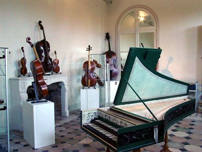 El Ayuntamiento trae a Cuenca la muestra de Instrumentos Históricos de la Orpheon Foundation de Viena