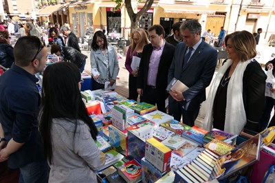 Ángel Mariscal anuncia que la Feria del Libro contará con un presupuesto de 60.000 euros