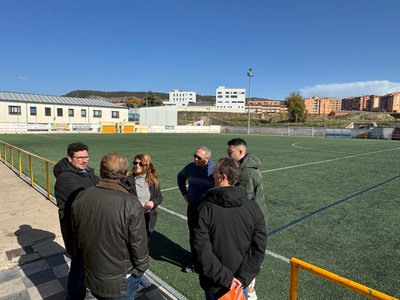 Firmada el acta de replanteo para el inicio de las obras de mejora en el campo de fútbol Obispo Laplana