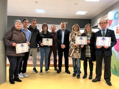 Dolz entrega sus diplomas a los ganadores del Concurso Municipal de Belenes