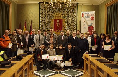 El alcalde de Cuenca clausura la Semana de la Prevención de Incendios con la entrega de diplomas y el Bombero de Oro