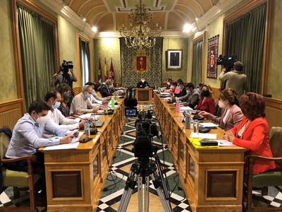 La propuesta del equipo de Gobierno de que San Mateo sea fiesta local en 2022 no sale adelante en el Pleno municipal