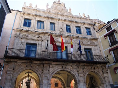El Ayuntamiento colabora con el espectáculo homenaje a los 40 años de la Constitución Española