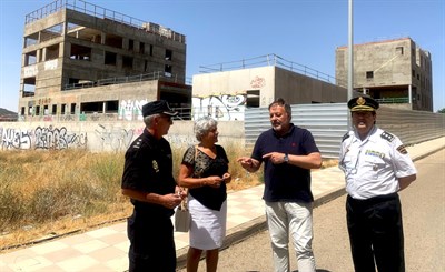El alcalde muestra su satisfacción por la adjudicación de las obras de la nueva comisaría de la Policía Nacional de Cuenca 