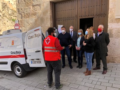 Un total de 66 mayores se benefician del Servicio de Comidas a Domicilio puesto en marcha por Ayuntamiento y Junta en colaboración con Cruz Roja
