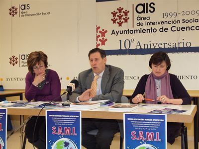 El SAMI presenta sus nuevos folletos para difundir su labor entre la población de Cuenca